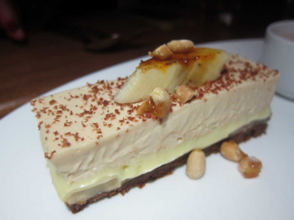 Banana Cream Pie with Hot Chocolate and Peanut Buttter